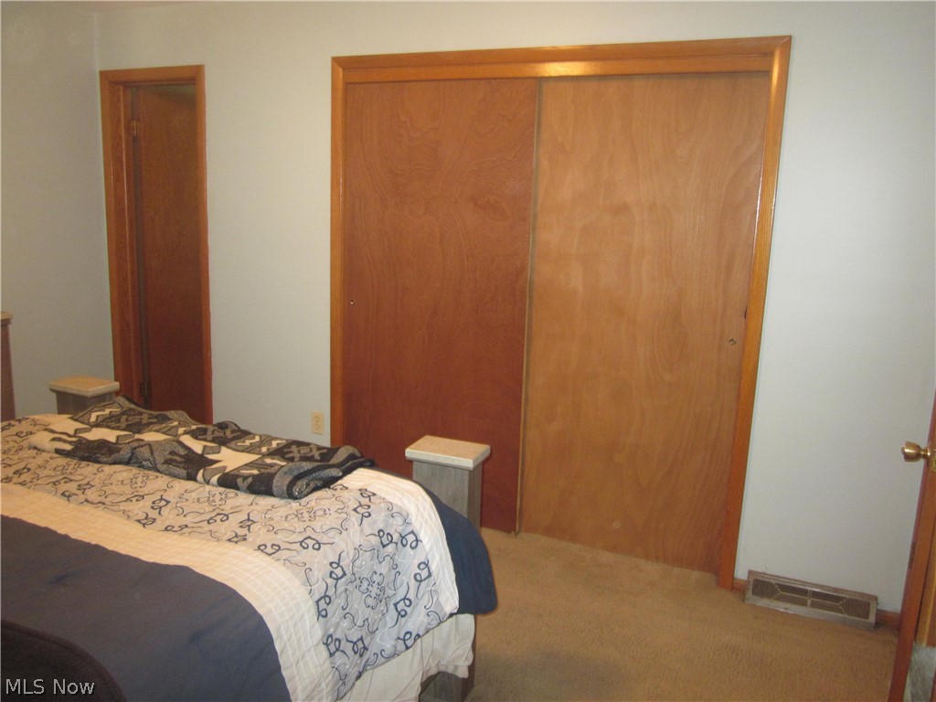 1634 Montaque Avenue NW Massillon OH 44646