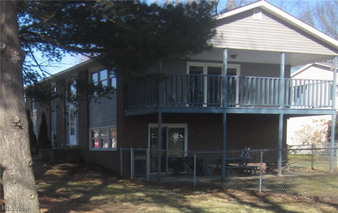 1634 Montaque Avenue NW Massillon OH 44646