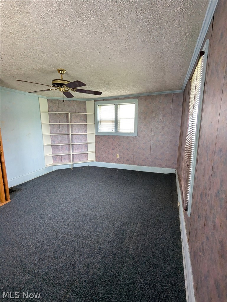 6359 Sittig Avenue Hubbard OH 44425