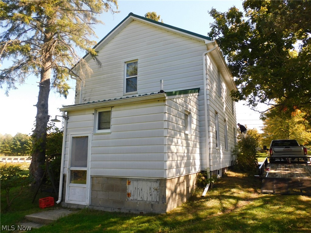 8885 Center Road Ashtabula OH 44010