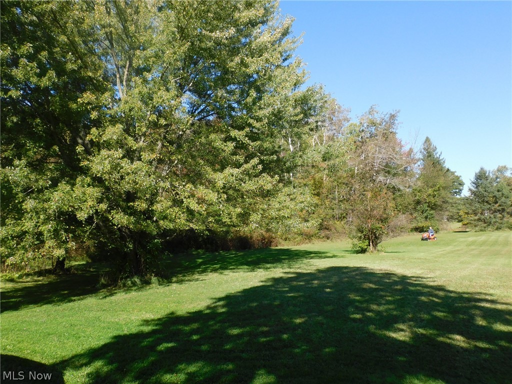 8885 Center Road Ashtabula OH 44010