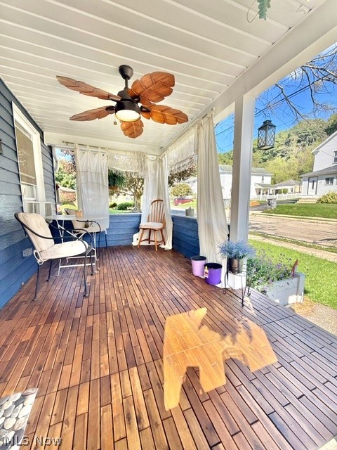 761 W Wood Street Lowellville OH 44436