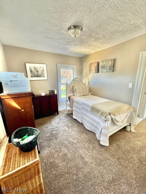 761 W Wood Street Lowellville OH 44436
