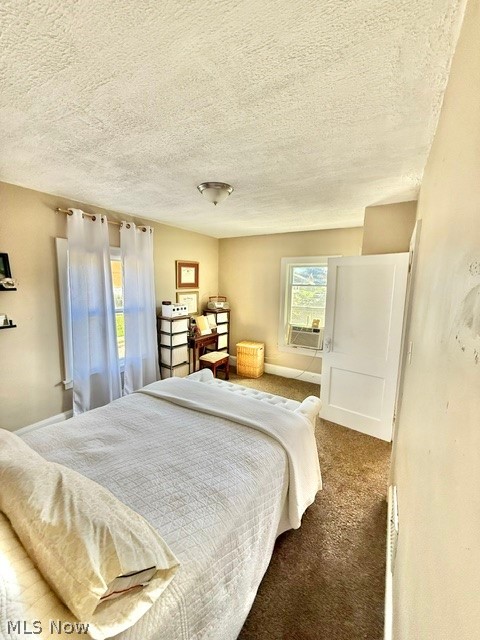 761 W Wood Street Lowellville OH 44436