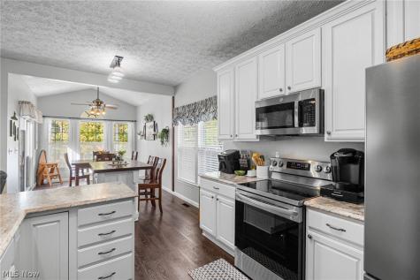 5341 Ivandale Drive Medina OH 44256