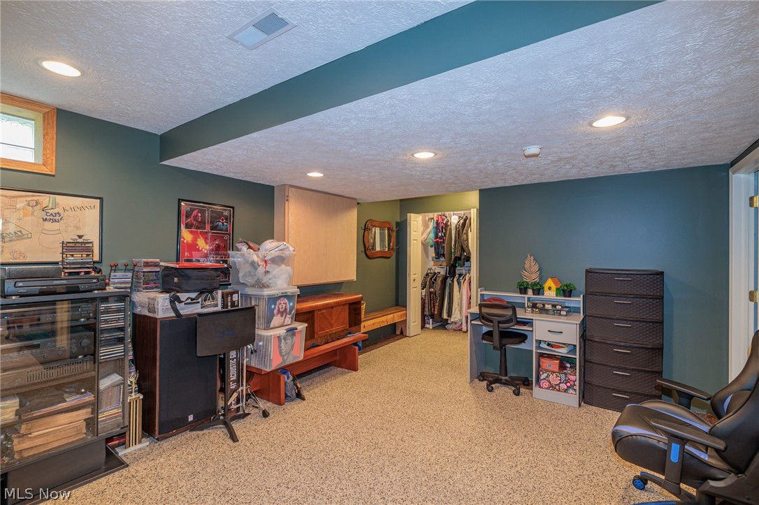 5341 Ivandale Drive Medina OH 44256