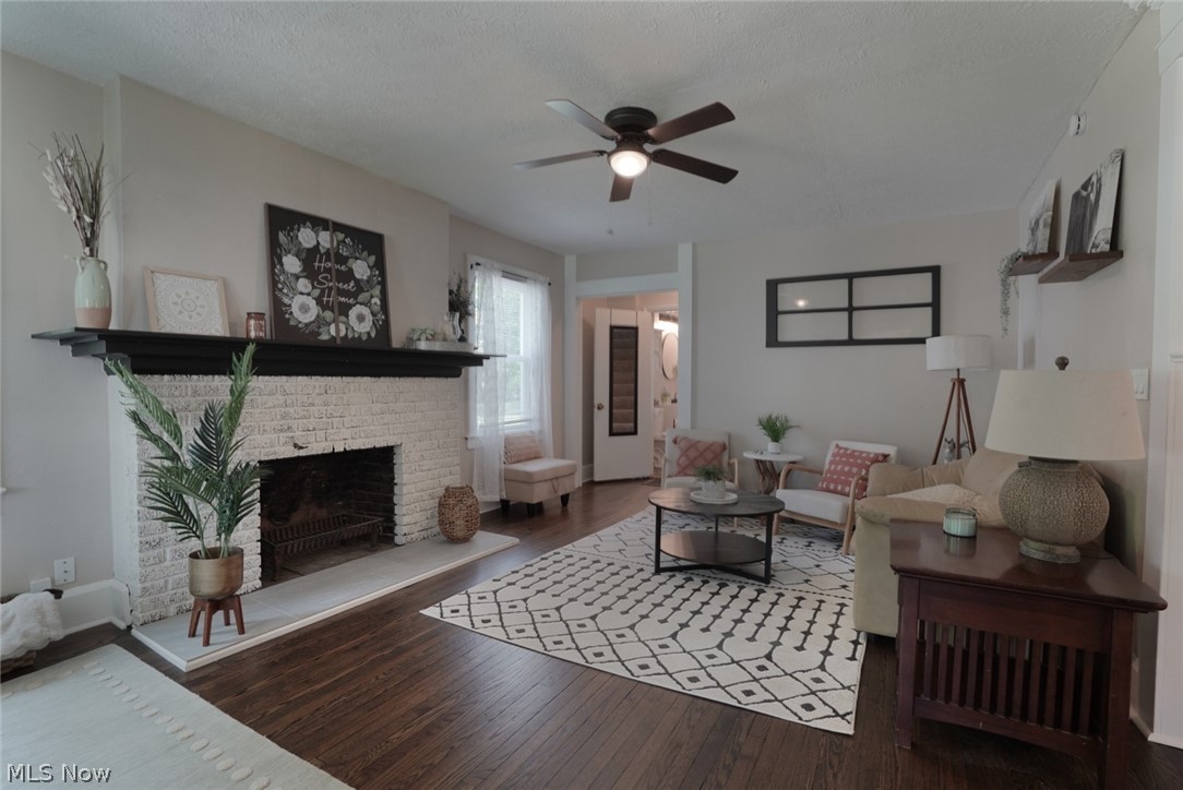 885 Perkinswood Boulevard SE Warren OH 44484