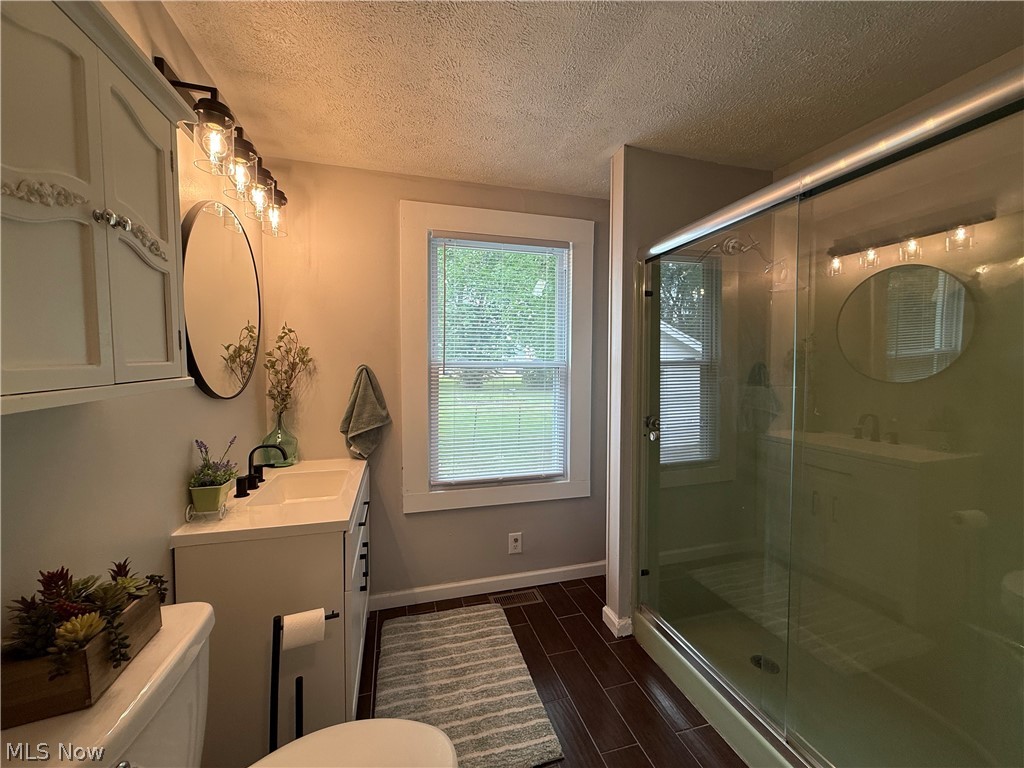 885 Perkinswood Boulevard SE Warren OH 44484