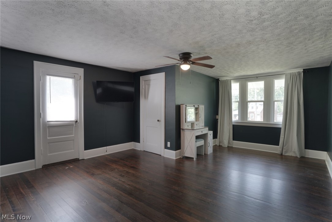 885 Perkinswood Boulevard SE Warren OH 44484
