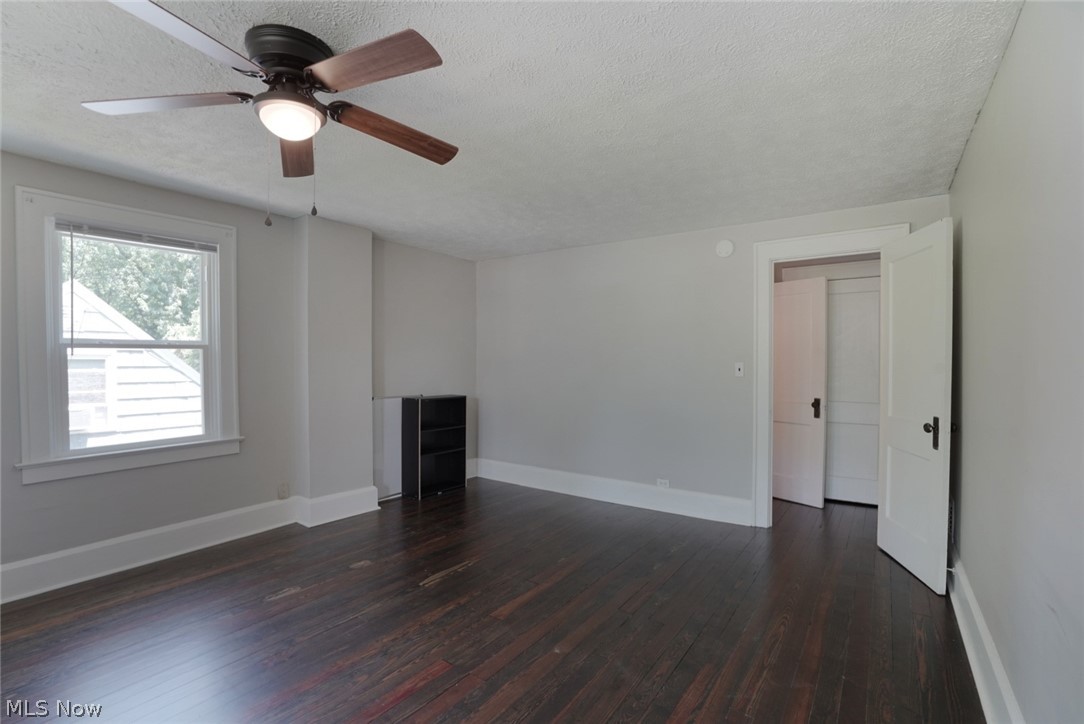 885 Perkinswood Boulevard SE Warren OH 44484