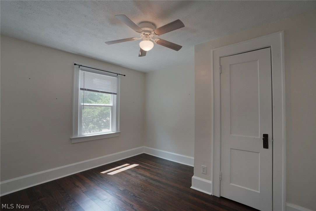885 Perkinswood Boulevard SE Warren OH 44484
