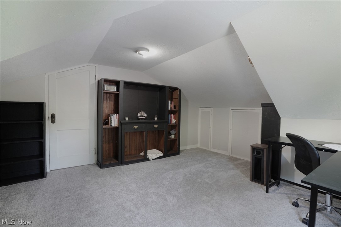 885 Perkinswood Boulevard SE Warren OH 44484