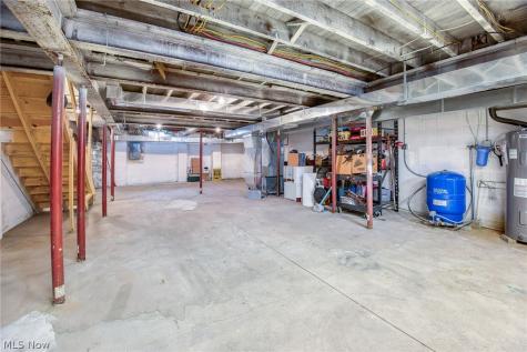 12333 Portage Street Rittman OH 44270