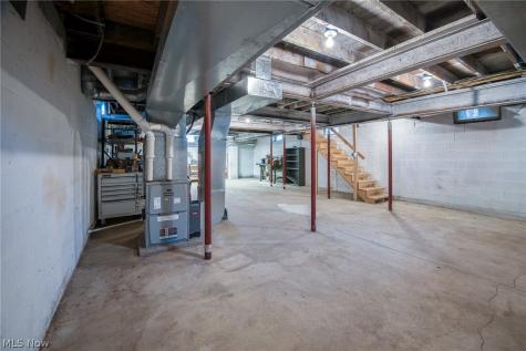 12333 Portage Street Rittman OH 44270