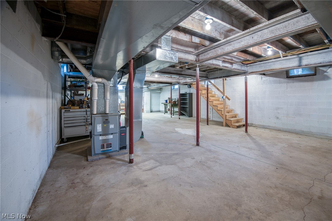12333 Portage Street Rittman OH 44270