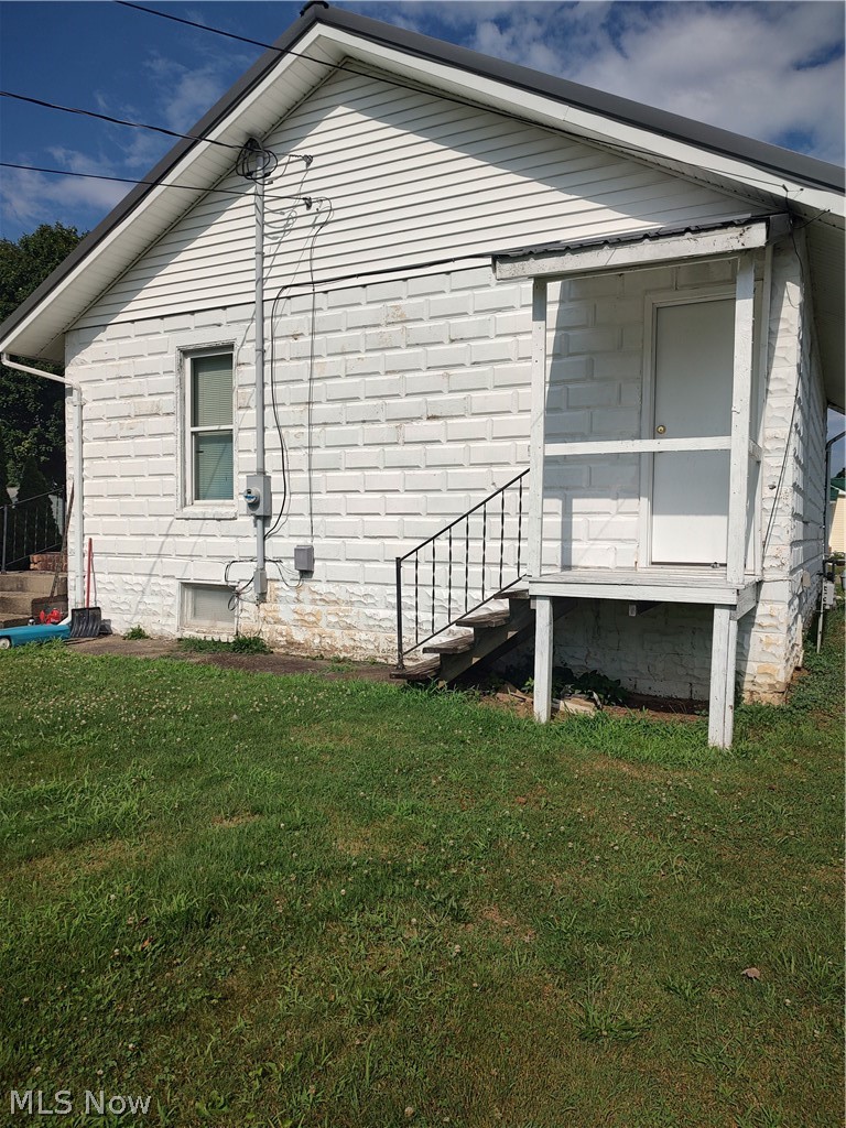 602 Oxford Avenue Newcomerstown OH 43832