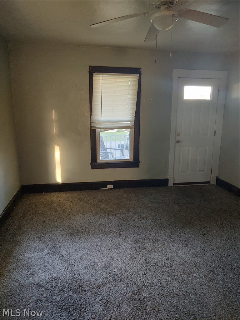 602 Oxford Avenue Newcomerstown OH 43832
