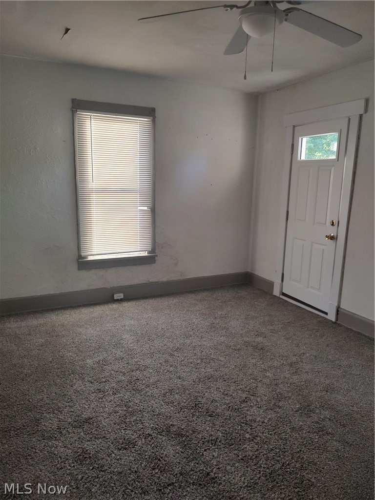 602 Oxford Avenue Newcomerstown OH 43832
