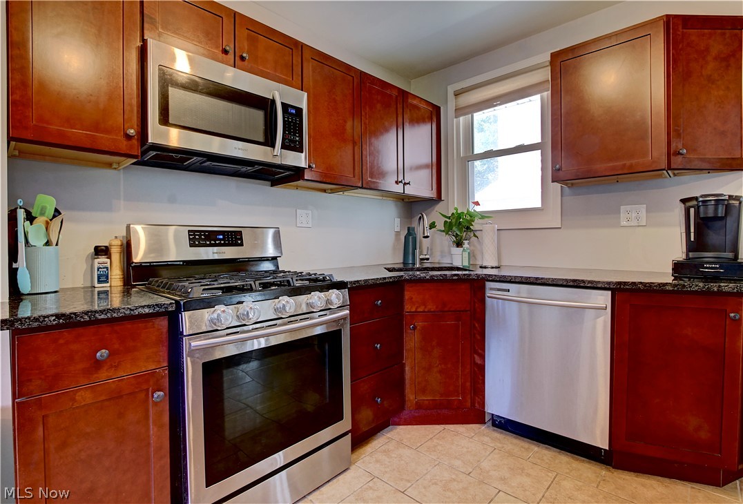 3630 W 148th Street Cleveland OH 44111