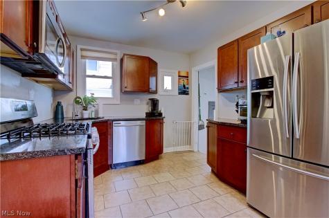 3630 W 148th Street Cleveland OH 44111