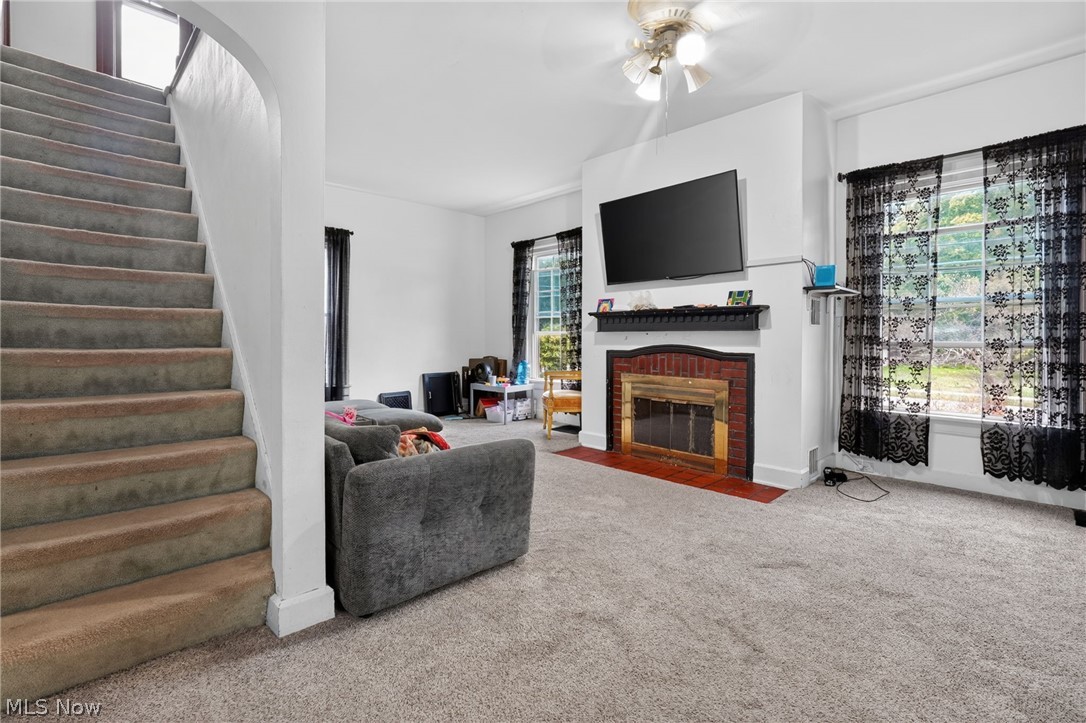 729 Main Street Conneaut OH 44030