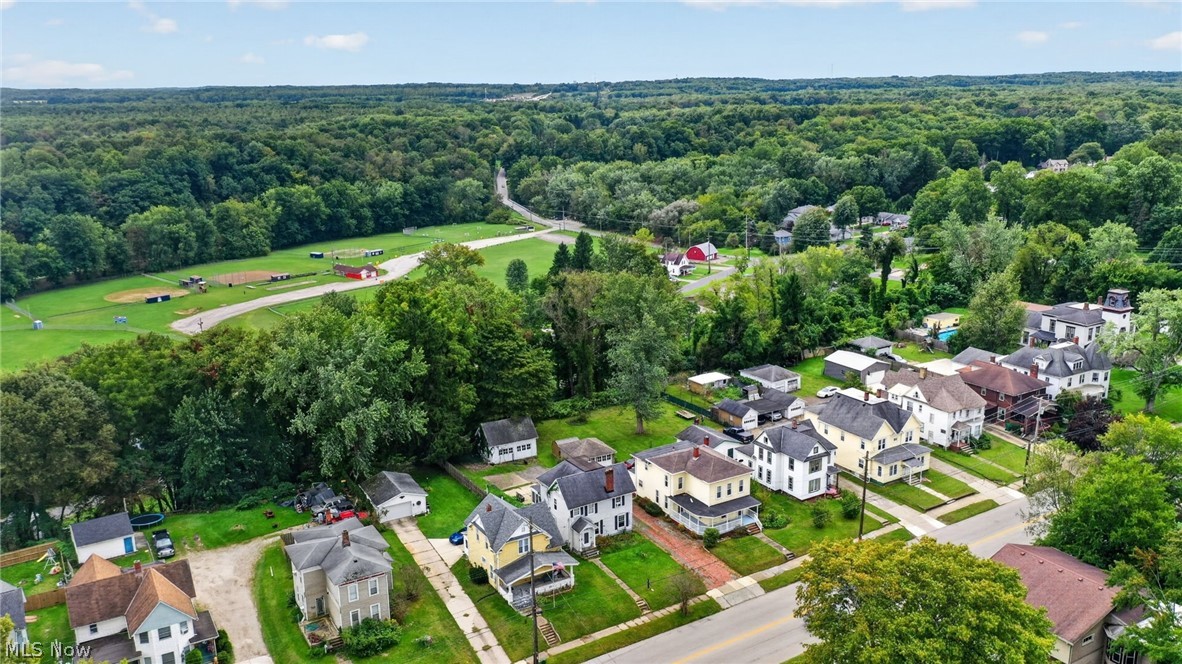 729 Main Street Conneaut OH 44030