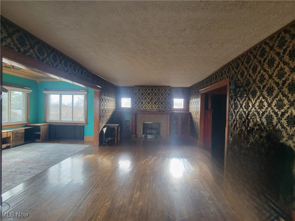 593 Dewey Avenue Cadiz OH 43907