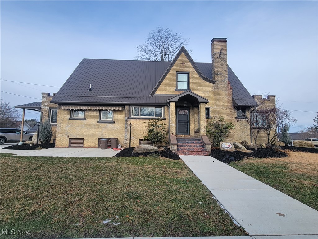 593 Dewey Avenue Cadiz OH 43907