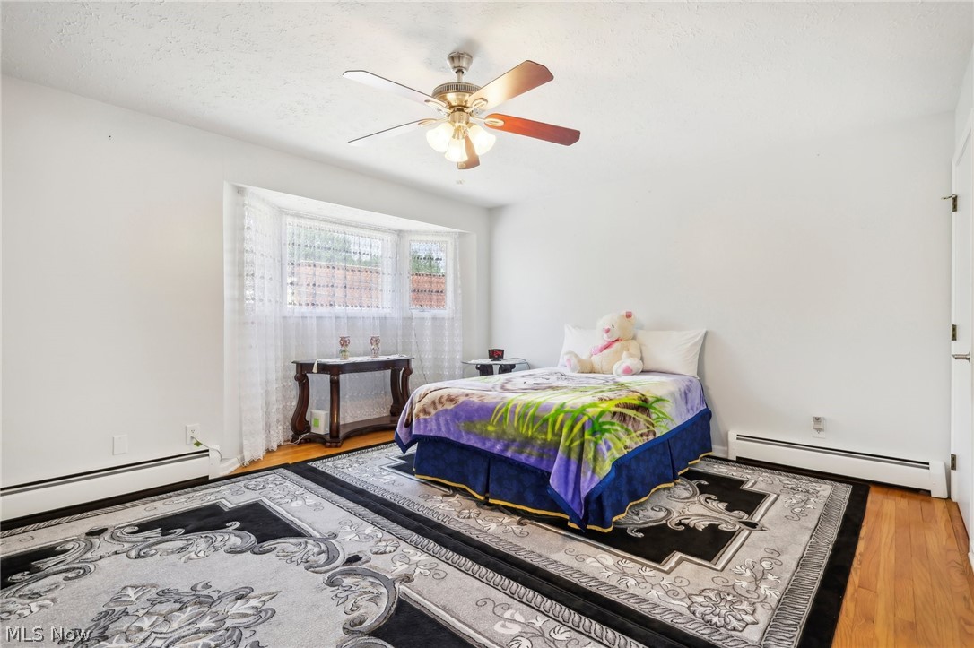 1559 Winchester Avenue Lakewood OH 44107