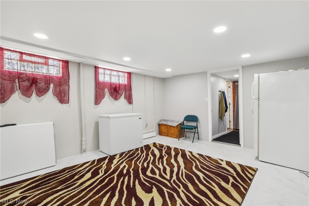 1559 Winchester Avenue Lakewood OH 44107