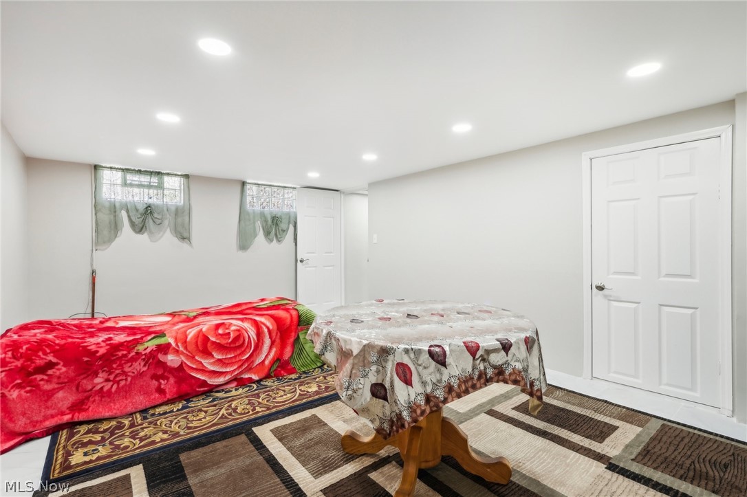 1559 Winchester Avenue Lakewood OH 44107