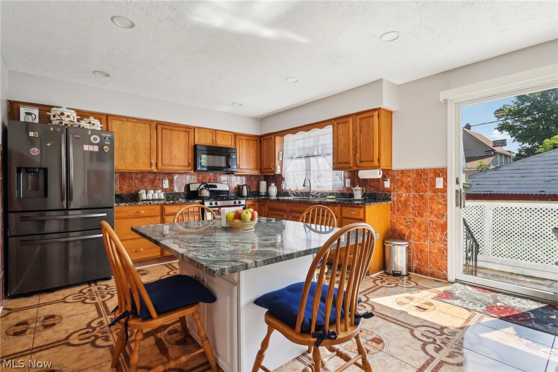 1559 Winchester Avenue Lakewood OH 44107