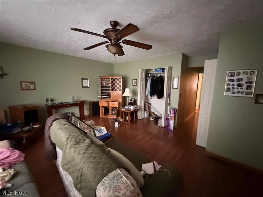 35288 Beach Park Avenue Eastlake OH 44095