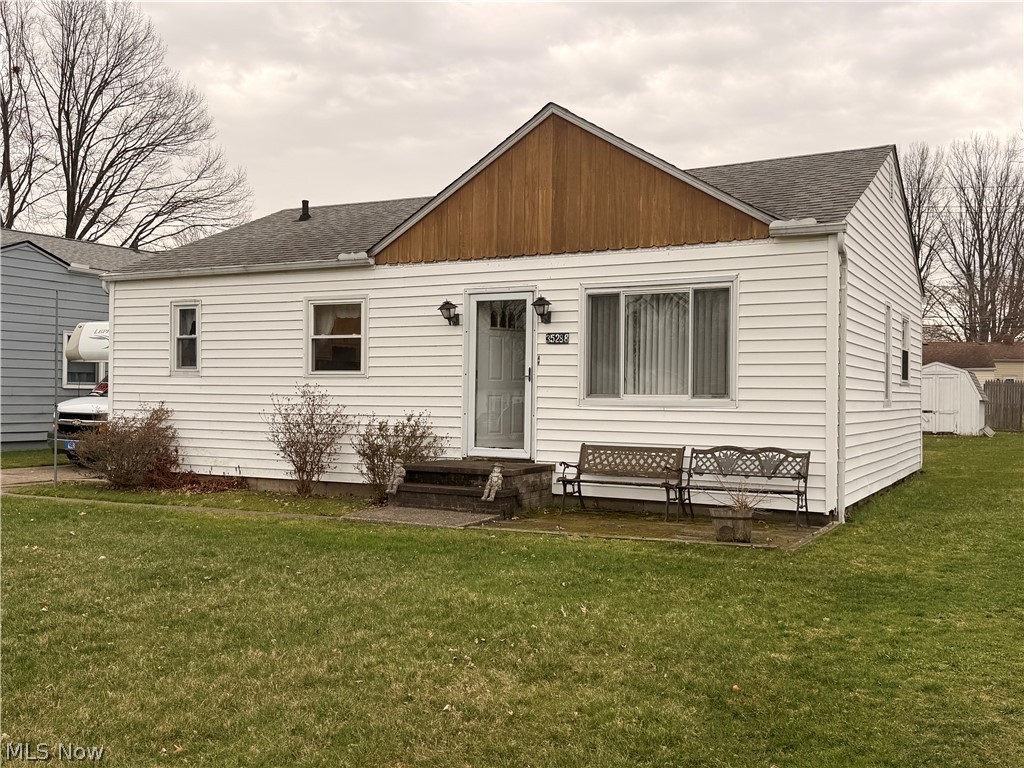 35288 Beach Park Avenue Eastlake OH 44095