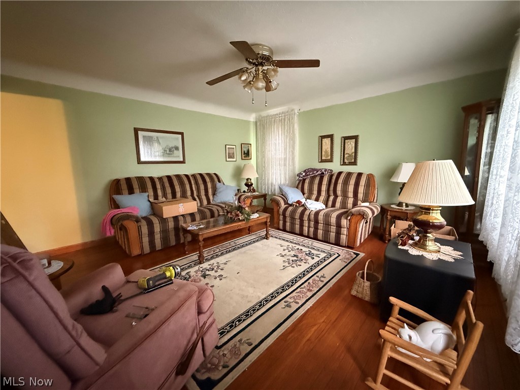 35288 Beach Park Avenue Eastlake OH 44095