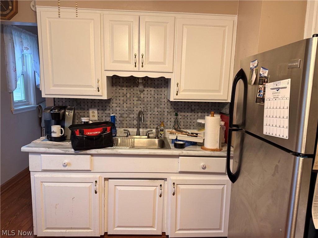 35288 Beach Park Avenue Eastlake OH 44095