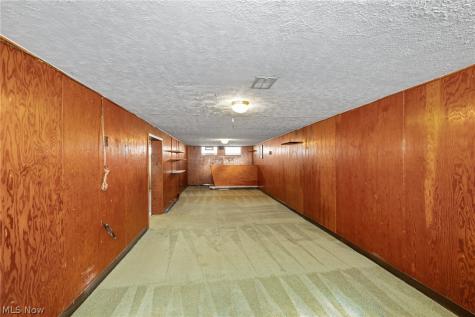 5630 Queens Highway Parma OH 44130