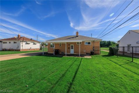 5630 Queens Highway Parma OH 44130