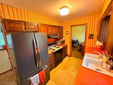 1484 Lambert Street Alliance OH 44601
