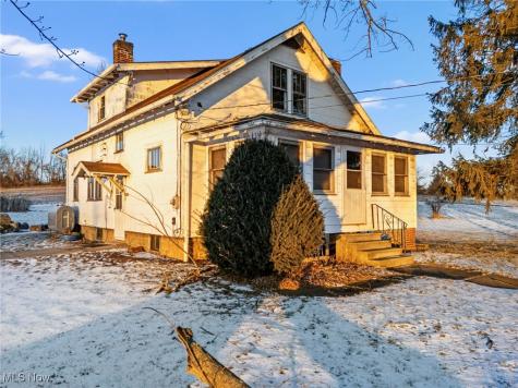 10595 Forty Corners Road NW Massillon OH 44647