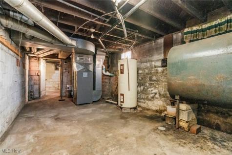 10595 Forty Corners Road NW Massillon OH 44647