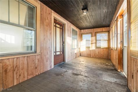 10595 Forty Corners Road NW Massillon OH 44647