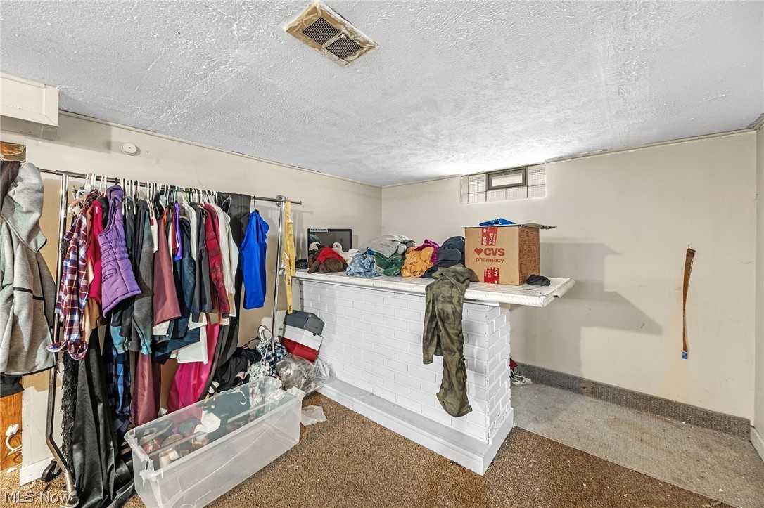14217 Kennerdown Avenue Maple Heights OH 44137