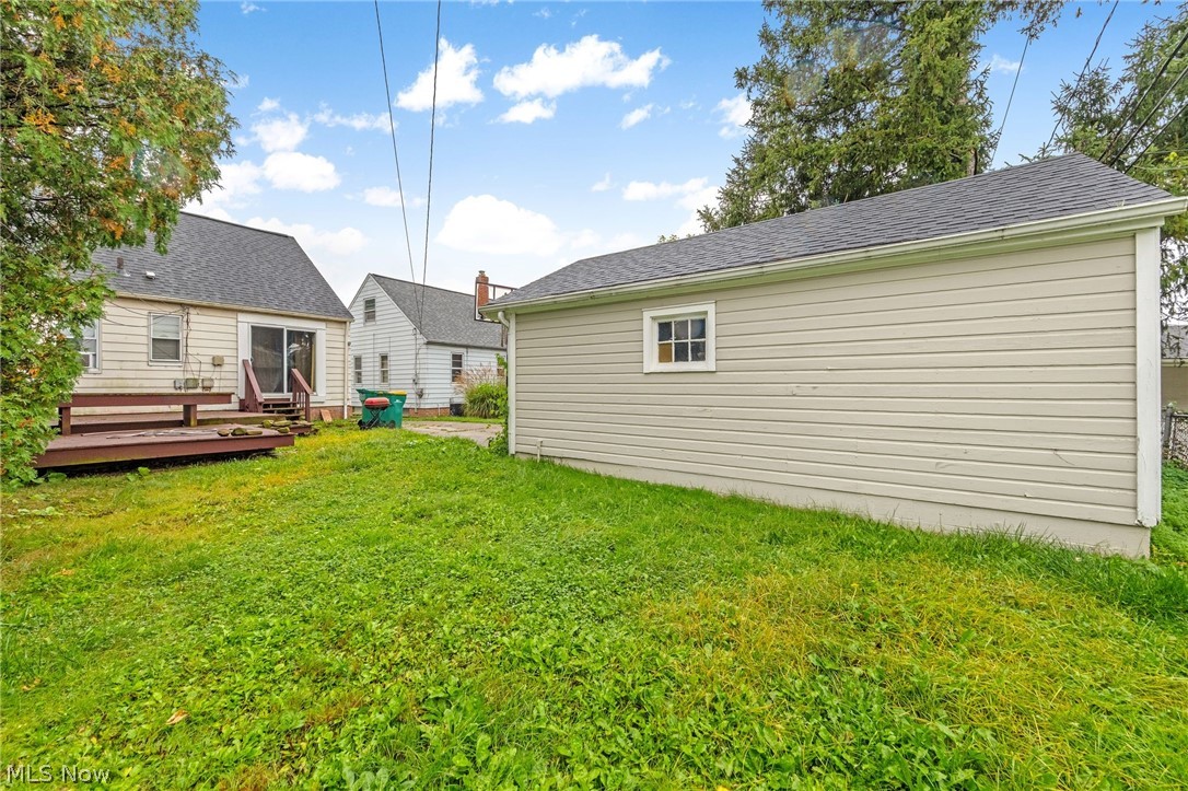 14217 Kennerdown Avenue Maple Heights OH 44137