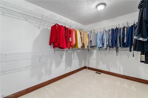 2658 High Hampton Trail Cuyahoga Falls OH 44223