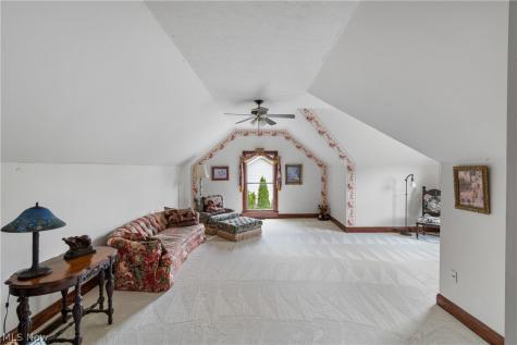 2658 High Hampton Trail Cuyahoga Falls OH 44223