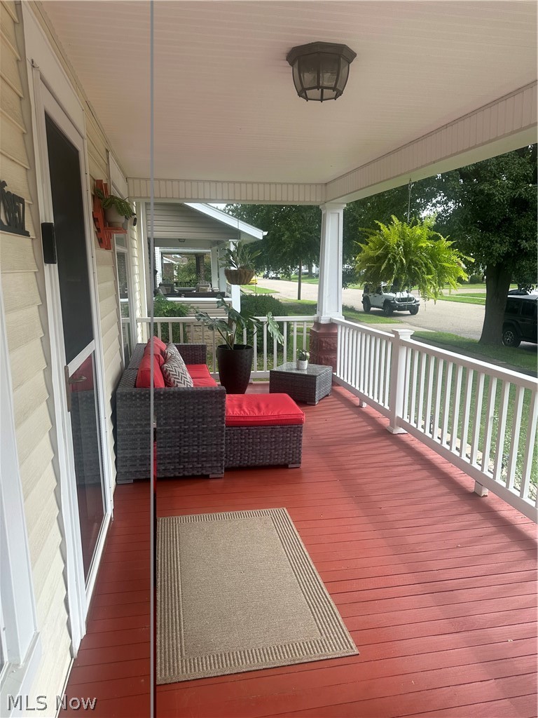 857 Baker Avenue NW New Philadelphia OH 44663