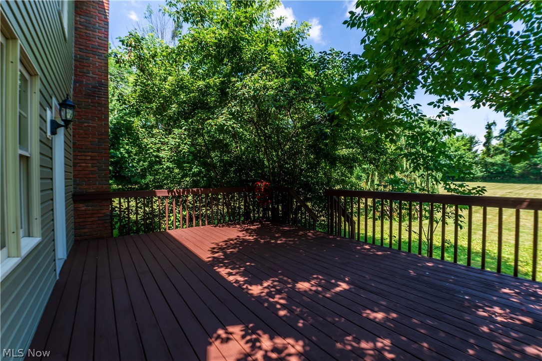 1807 Smith Kramer Street NE Hartville OH 44632