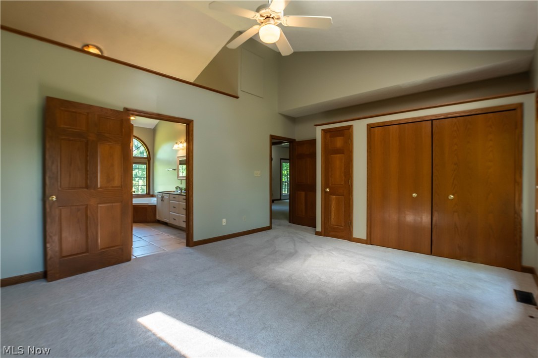 1807 Smith Kramer Street NE Hartville OH 44632