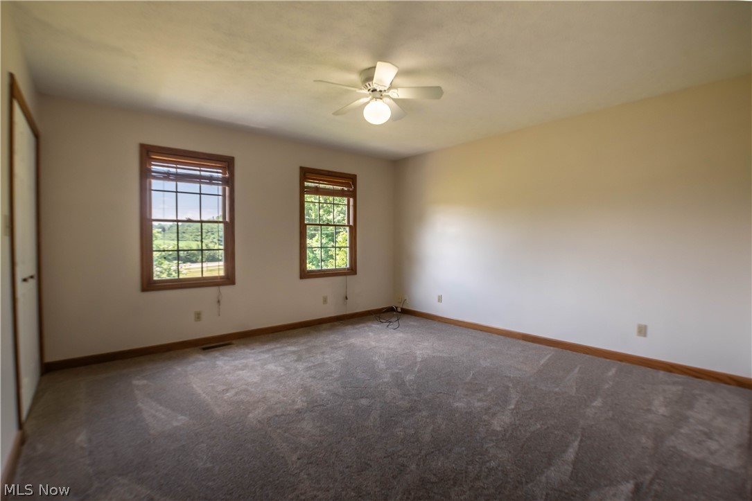 1807 Smith Kramer Street NE Hartville OH 44632